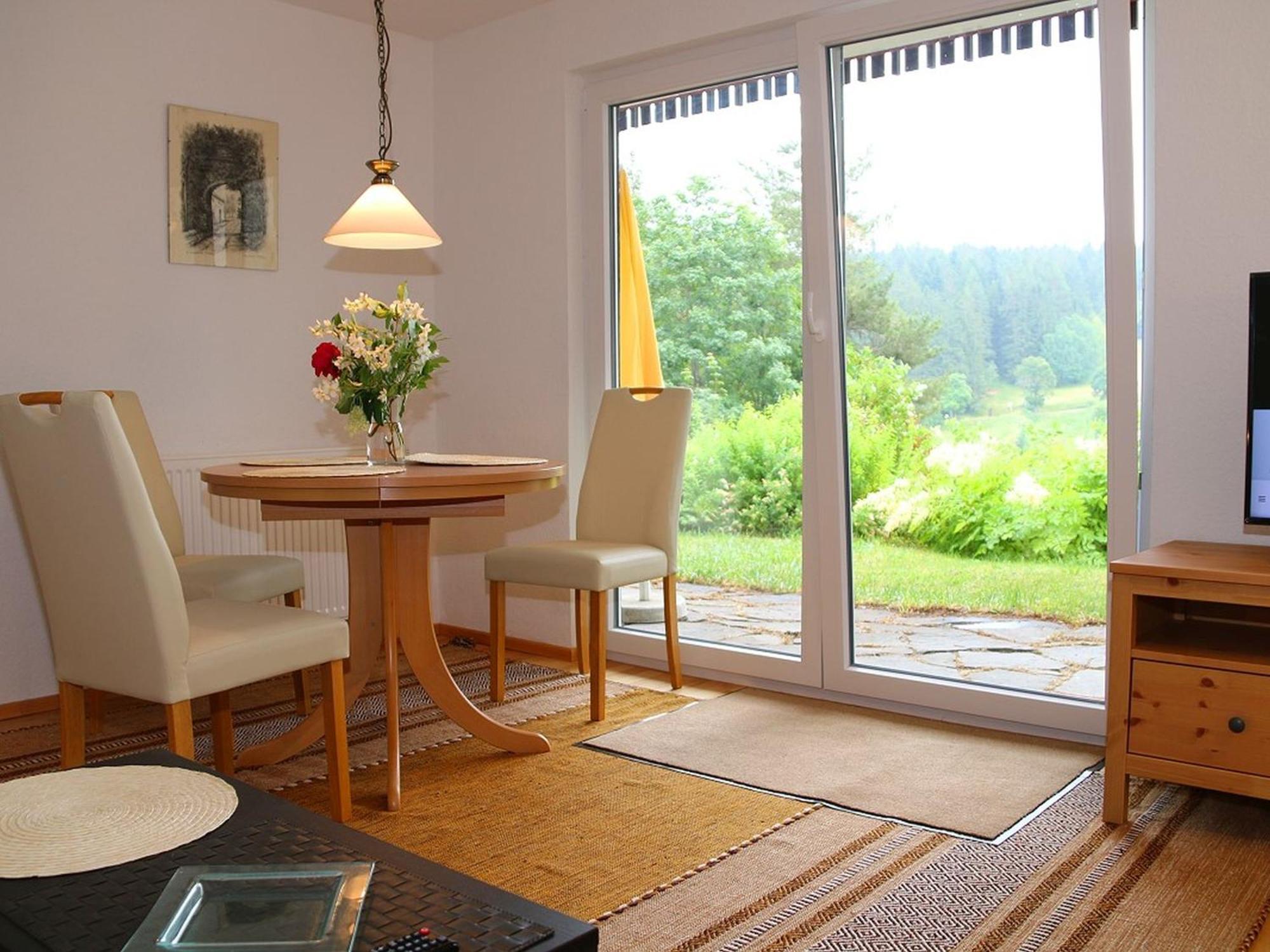 Ferienwohnung Jachmann, 80Qm Schoenwald im Schwarzwald Exterior photo